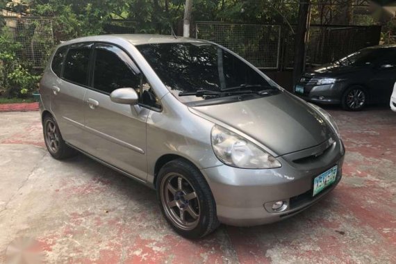 Honda Jazz 1.3 2004 model manual