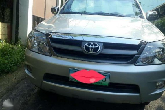 SELLING TOYOTA Fortuner 2008