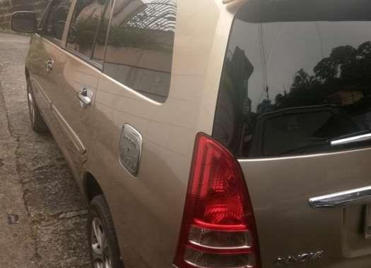 2005 Toyota Innova E FOR SALE