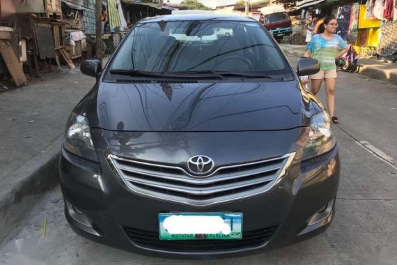 Toyota Vios 2013 G top of d line.