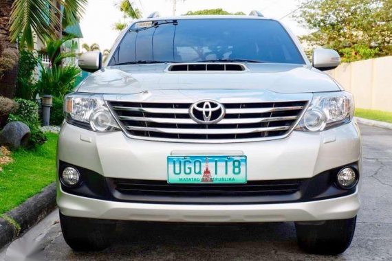 Toyota Fortuner diesel automatic 2013 FOR SALE