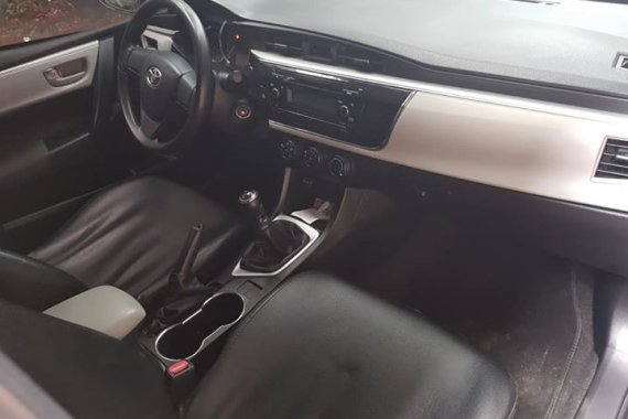 2015 Toyota Corolla Altis 1.6 E For Sale 