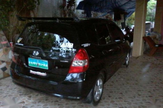 SELLING Honda Jazz Well maintained