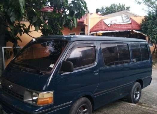 Toyota Hiace manual diesel local 94 model