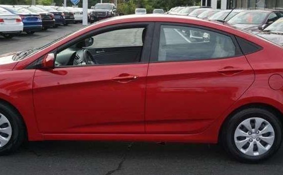 SELLING Hyundai Accent 2016 manual