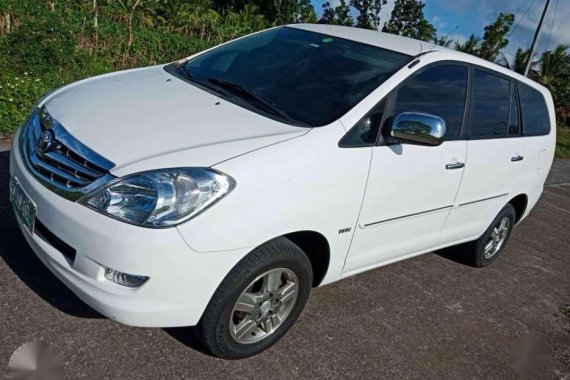 2007 TOYOTA Innova J Series G look manual