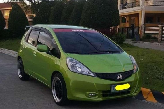 2012 HONDA JAZZ 15V Lime Green japan edition