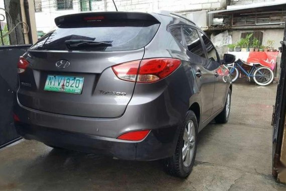 Hyundai Tucson GLS 2010 mdl Automatic Top of the line variant