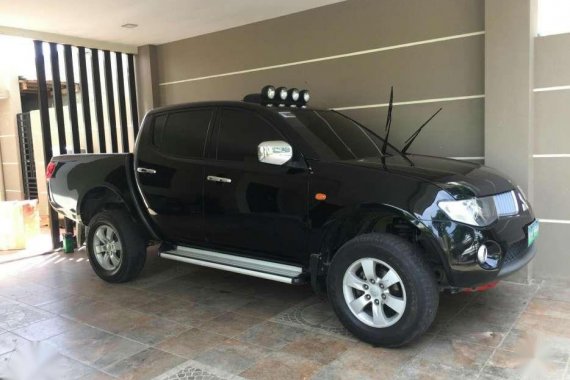 Mitsubishi Strada 2009 for sale