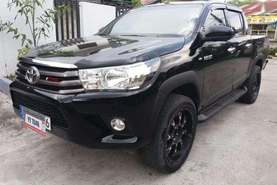 2016 Model Toyota Hilux E New look MT