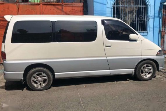 2007 Toyota Hiace regius DIESEL 3.0 FOR SALE