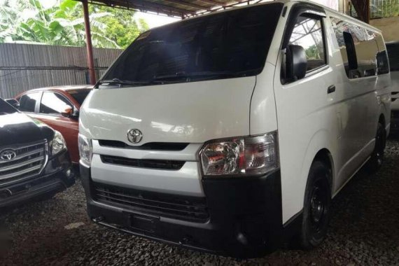 2017 Toyota Hiace Commuter 30 Manual Well maintained