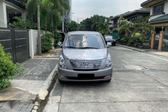 2016 Hyundai Starex Gold AT Diesel Top of the Line