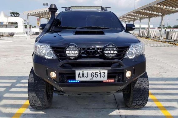 Toyota Fortuner V 2014 automatic VNT turbo