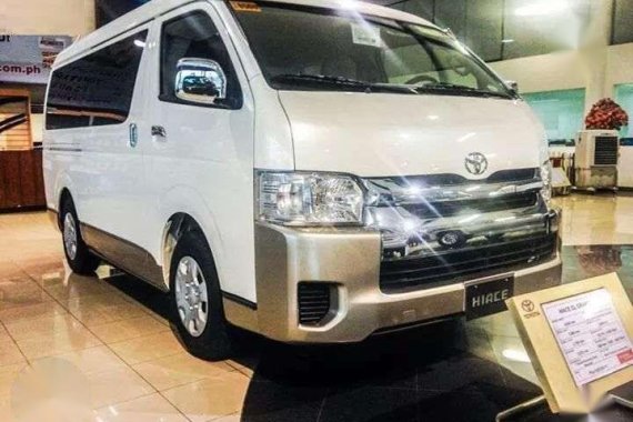TOYOTA HIACE GL GRANDIA DIESEL M/T 2018 EURO 4