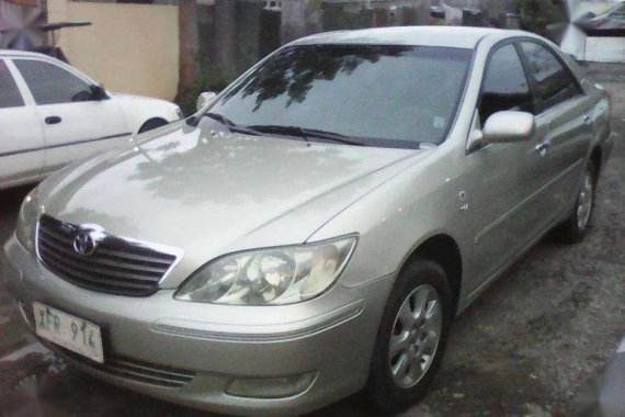 SELLING Toyota Camry matic 2002mdl 