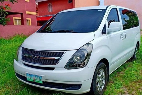 Selling Hyundai Starex TCI 2012mdl Manual Trans 2012