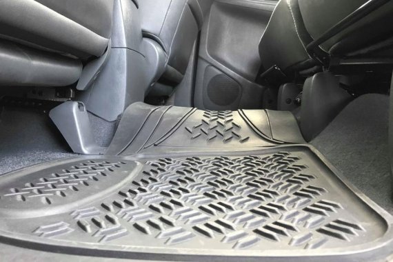 Toyota Innova 2.5G MT Dsl 2014 For Sale 