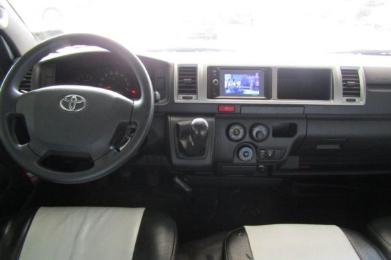 2014 Toyota Hiace GL Grandia 2.5 Diesel Manual