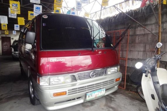 Nissan Urvan 2013 P580,000 for sale