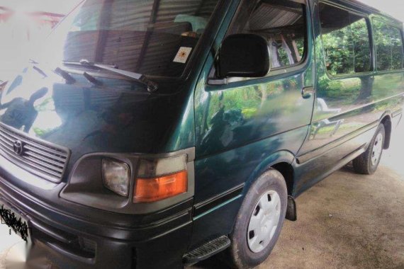 2002 Toyota Hiace commuter FOR SALE