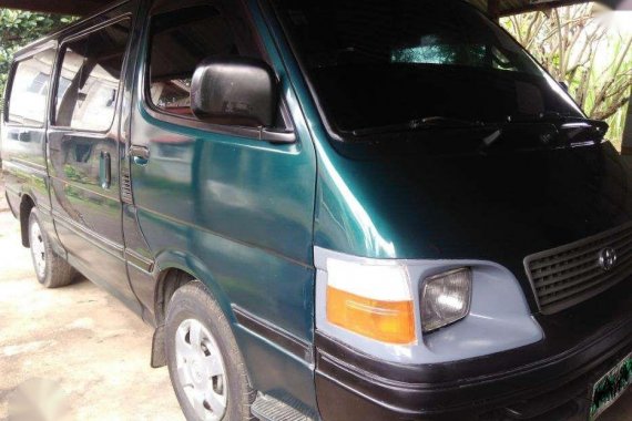 2002 Toyota Hiace commuter FOR SALE