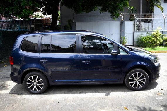 Volkswagen Touran 2015 P1,150,000 for sale