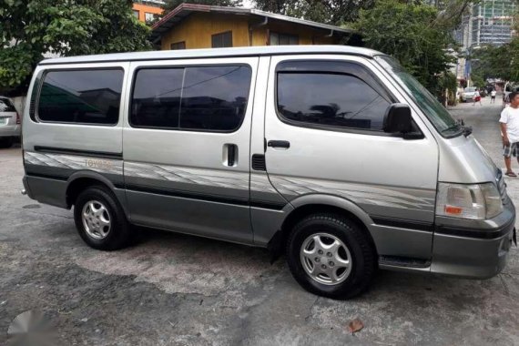 Toyota Hiace Grandia GL 1998model for sale 