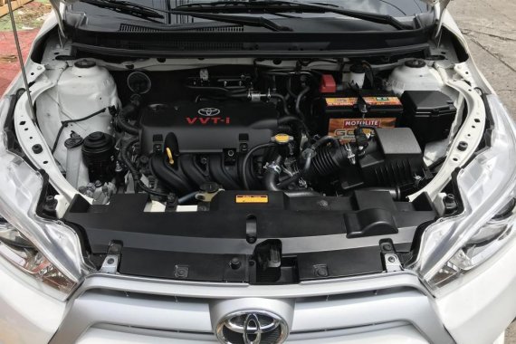 Toyota Yaris 2015 Gasoline Automatic White