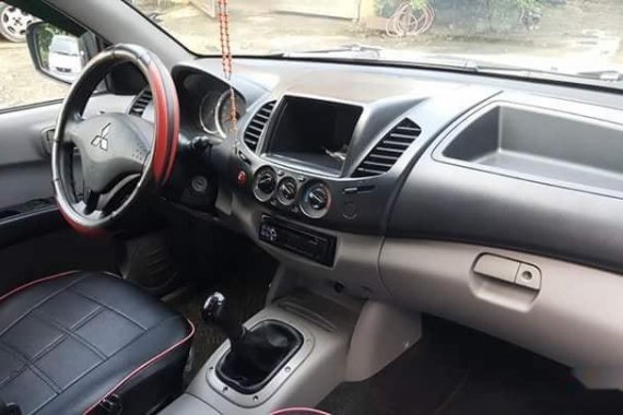 2012 Mitsubishi Strada Manual Diesel well maintained