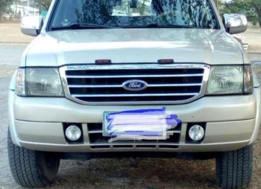 SELLING Ford Everest 2006 manual trans.diesel