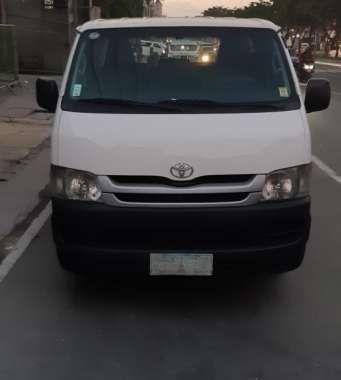 2008 Toyota Hiace Commuter MT FOR SALE