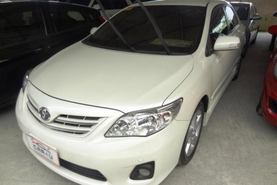 Almost brand new Toyota Corolla Gasoline 2014