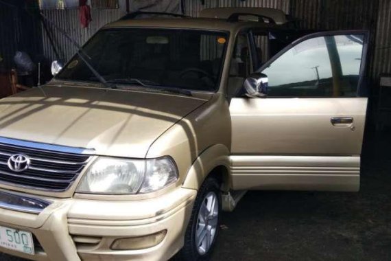 Toyota Revo VX200 2004 FOR SALE