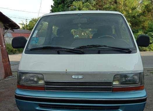 Toyota Hi ace super custom (diesel) FOR SALE