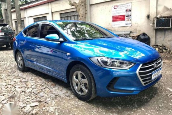 Hyundai Elantra 2016 MT for sale 