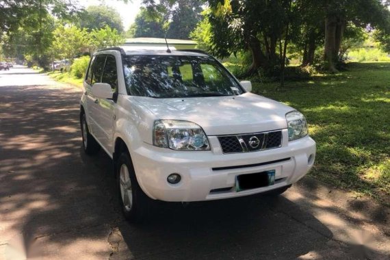 2010 Nissan Xtrail Automatic for sale 