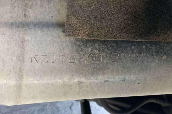 TOYOTA Prado kjz78 1999 model FOR SALE