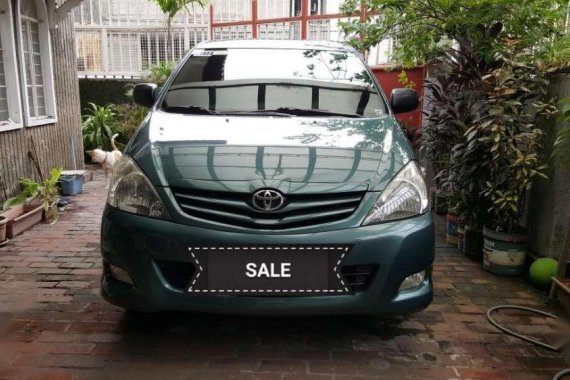 2010 TOYOTA Innova 20E Automatic FOR SALE
