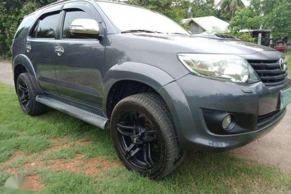 Toyota Fortuner 2.5G manual diesel 2013 for sale