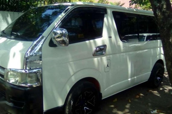 Toyota Hiace commuter 2006 FOR SALE