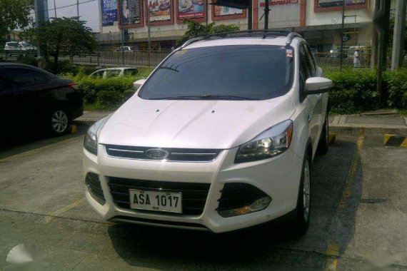 Ford Escape Titanium 2015 Model 1st Owner