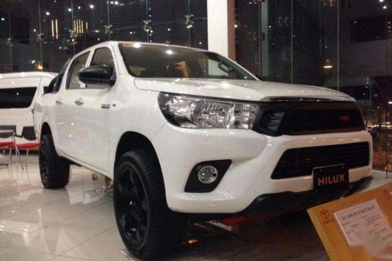NEW TOYOTA HILUX 4X2 E M/T 2018