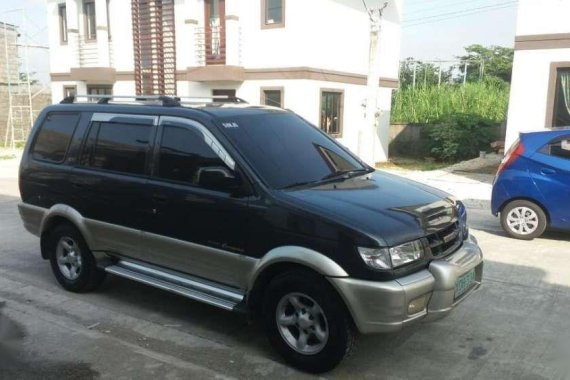 For sale Isuzu Crosswind xuv 2002 model