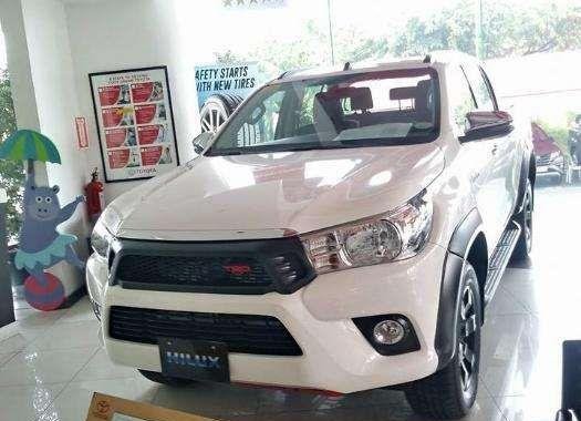 NEW TOYOTA HILUX 4X2 E M/T 2018