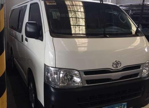 2013 Toyota Hi ace Commuter FOR SALE