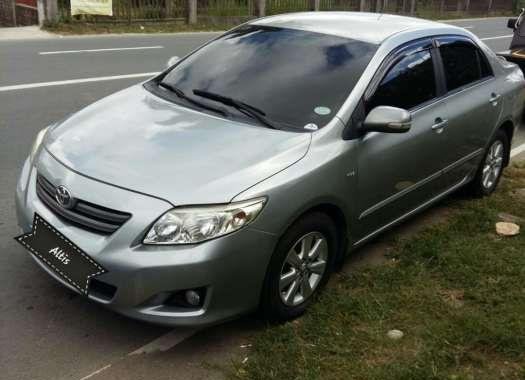 Toyota Corolla Altis 2010 G Automatic