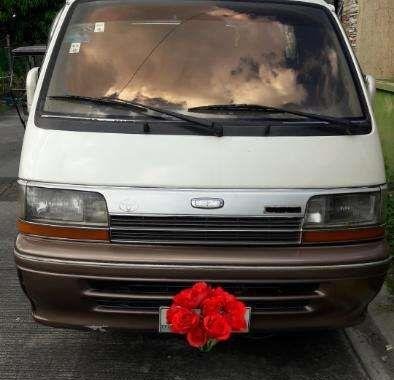 FOR SALE Toyota Hiace custom diesel van 2L 2004 