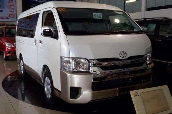 TOYOTA HIACE GL GRANDIA DIESEL M/T 2018 EURO 4