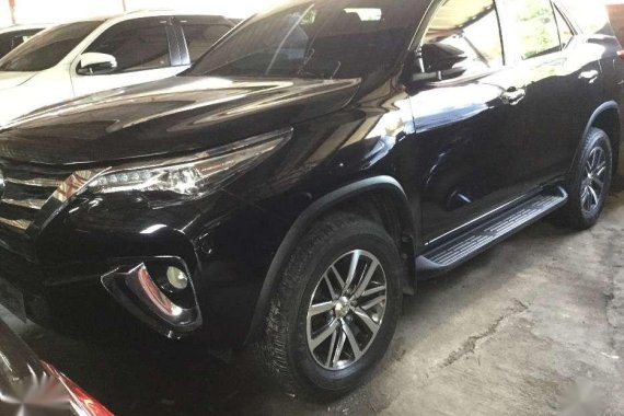 2017 Toyota Fortuner 2.4 V 4x2 Diesel Black Automatic